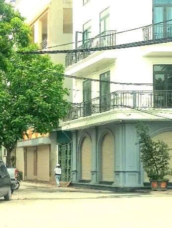 Bán nhà Vĩnh Quỳnh 55m mt7m 5 tầng giá chỉ 5tỷ chút.