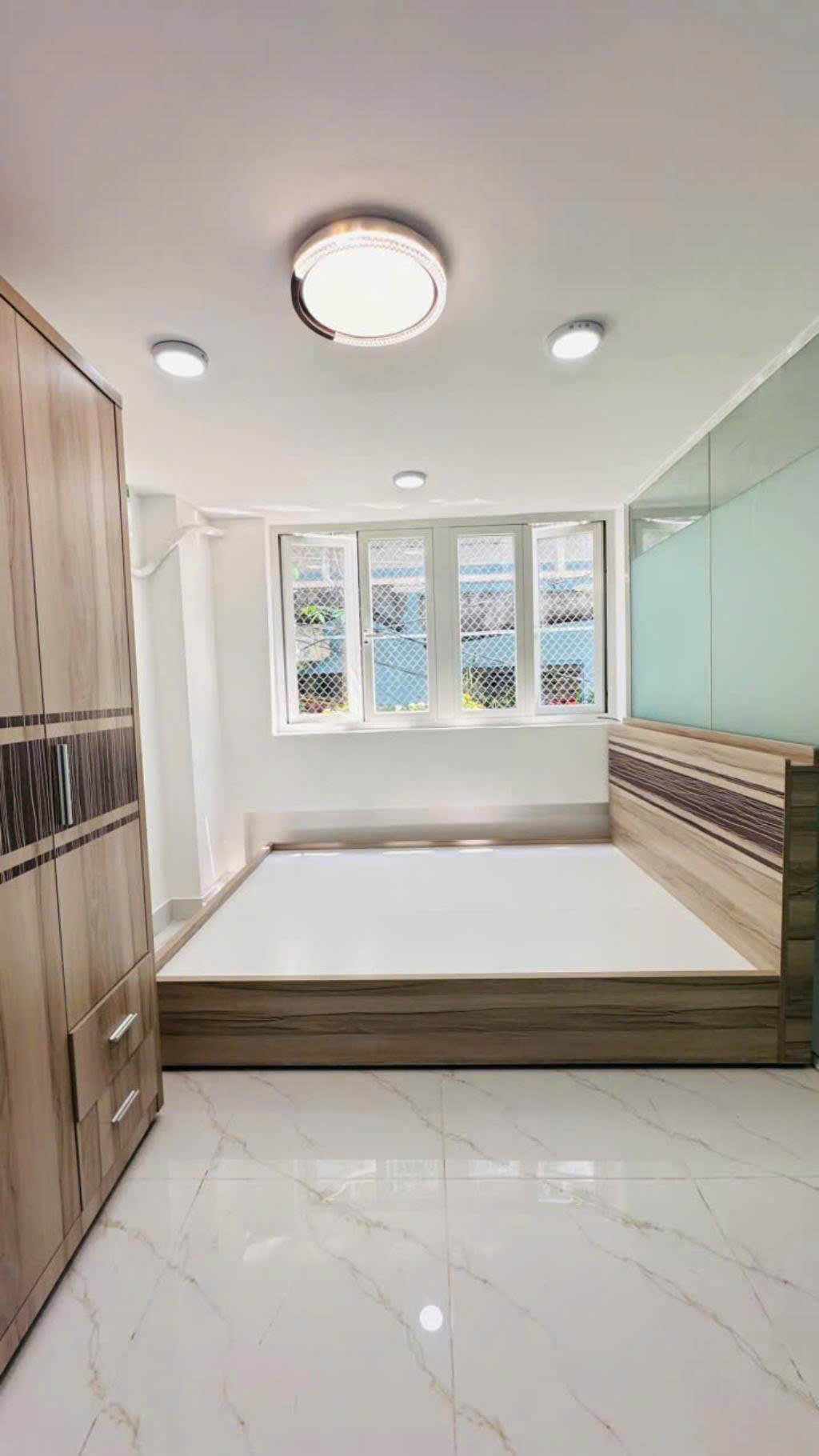 BÁN NHÀ SIÊU ĐẸP – 4 TẦNG – XÔ VIẾT NGHỆ TĨNH – FULL NỘI THẤT – Ở NGAY – GIÁ CHỈ 4,2 TỶ!