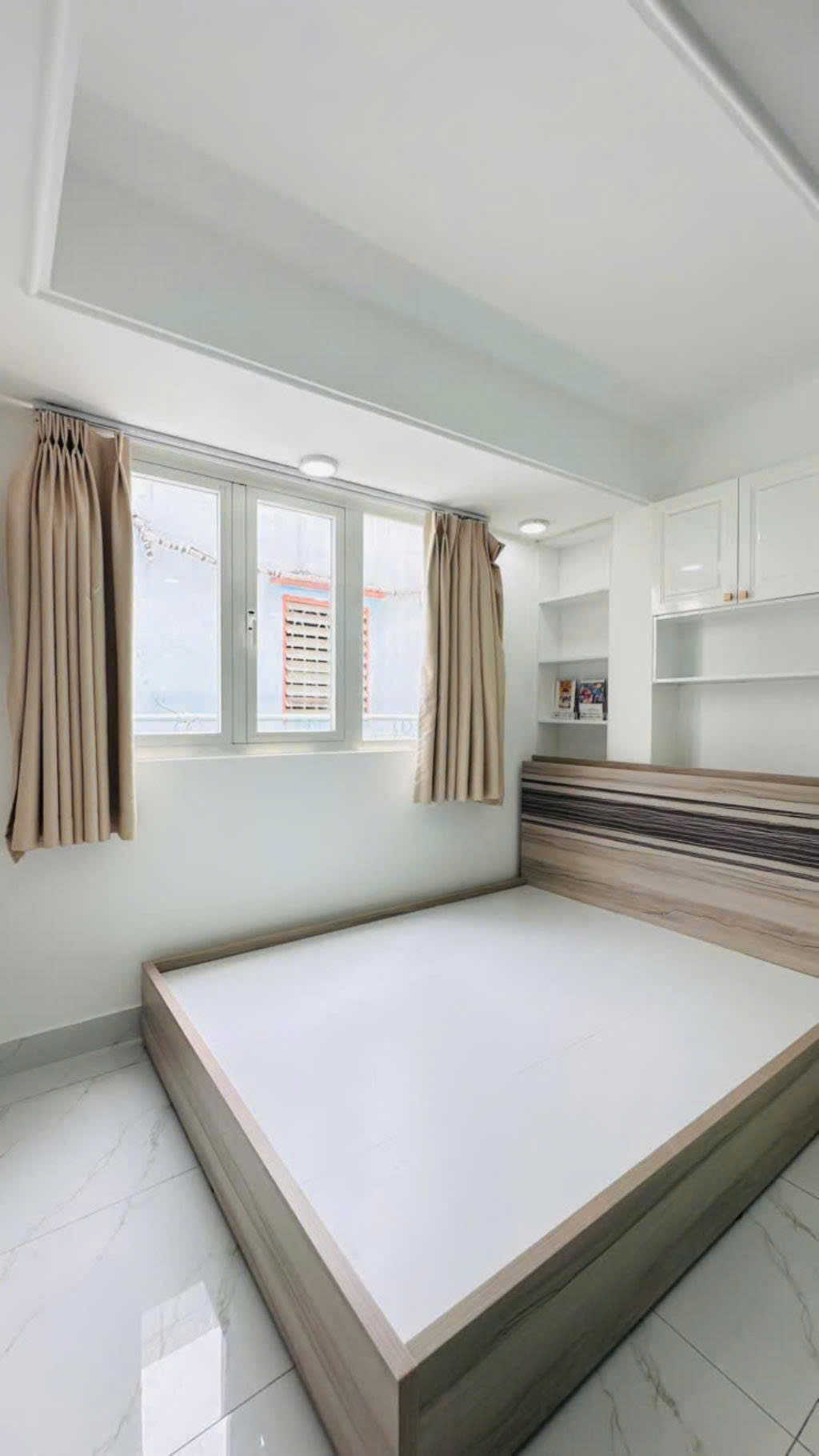 BÁN NHÀ SIÊU ĐẸP – 4 TẦNG – XÔ VIẾT NGHỆ TĨNH – FULL NỘI THẤT – Ở NGAY – GIÁ CHỈ 4,2 TỶ!