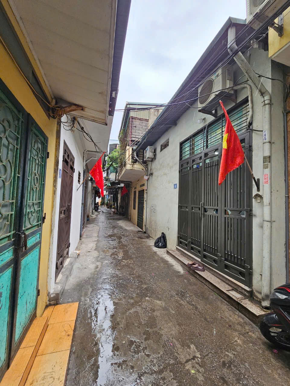 Bán Nhà Ngọc Thụy, rất có lộc giá 4,7 tỷ, mát mẻ thoáng đãng xách valy ở luôn.