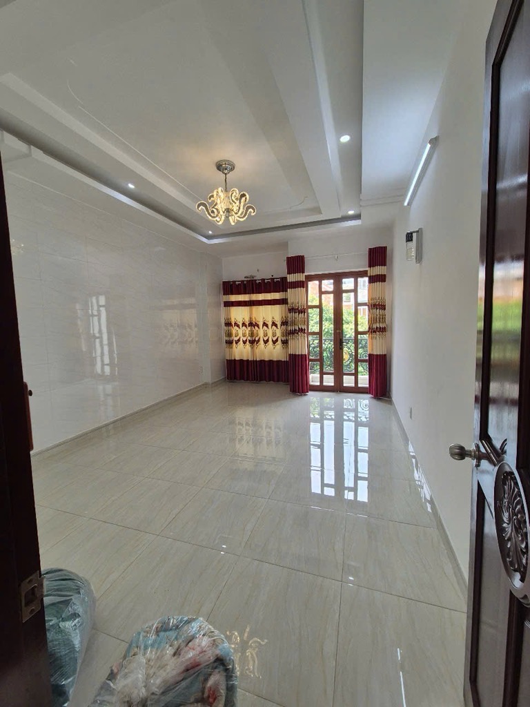 Nhà bán từ 4 tỷ - 9 tỷ diện tích từ 48m2 - 100m2 gần trung tâm mua sắm Aeon mall Bình Tân