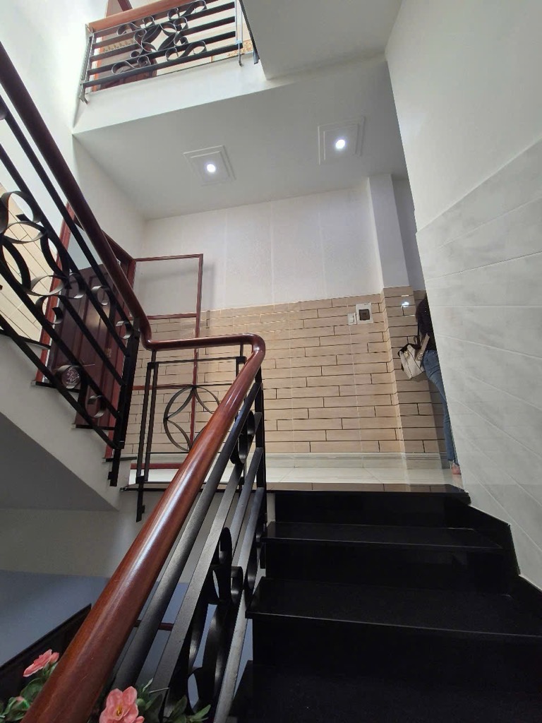 Nhà bán từ 4 tỷ - 9 tỷ diện tích từ 48m2 - 100m2 gần trung tâm mua sắm Aeon mall Bình Tân