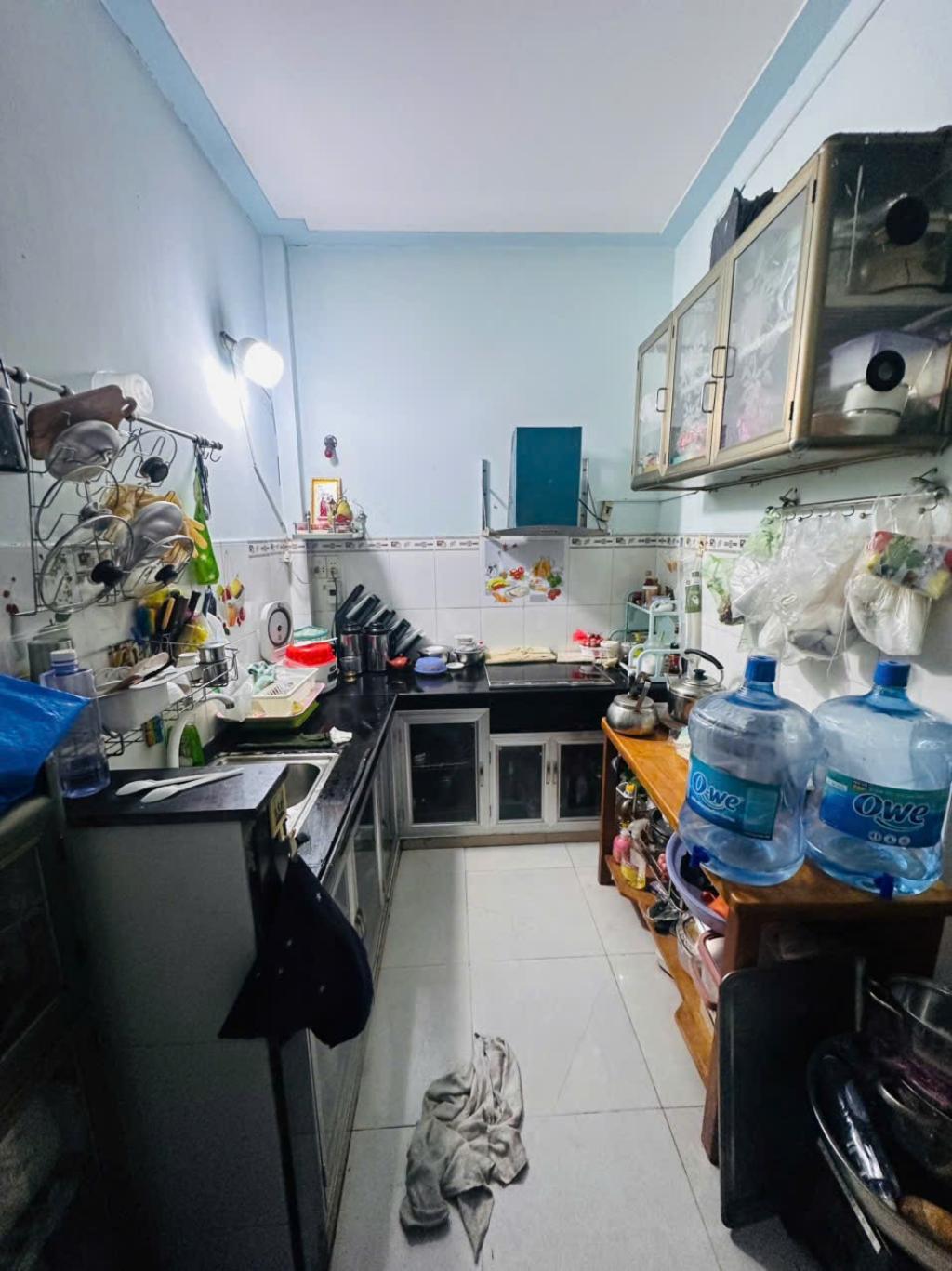 Hàng hiếm tại Liên Khu 5-6, 3,94 tỷ, 60m2, 2PN, 3WC, Bình Tân, HCM