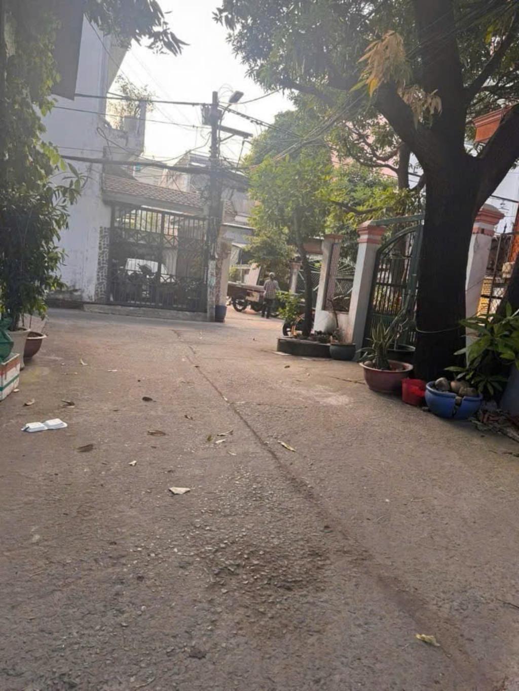 Bán nhà riêng tại Tỉnh Lộ 10, 3,5 tỷ, 50m2, giá ưu đãi