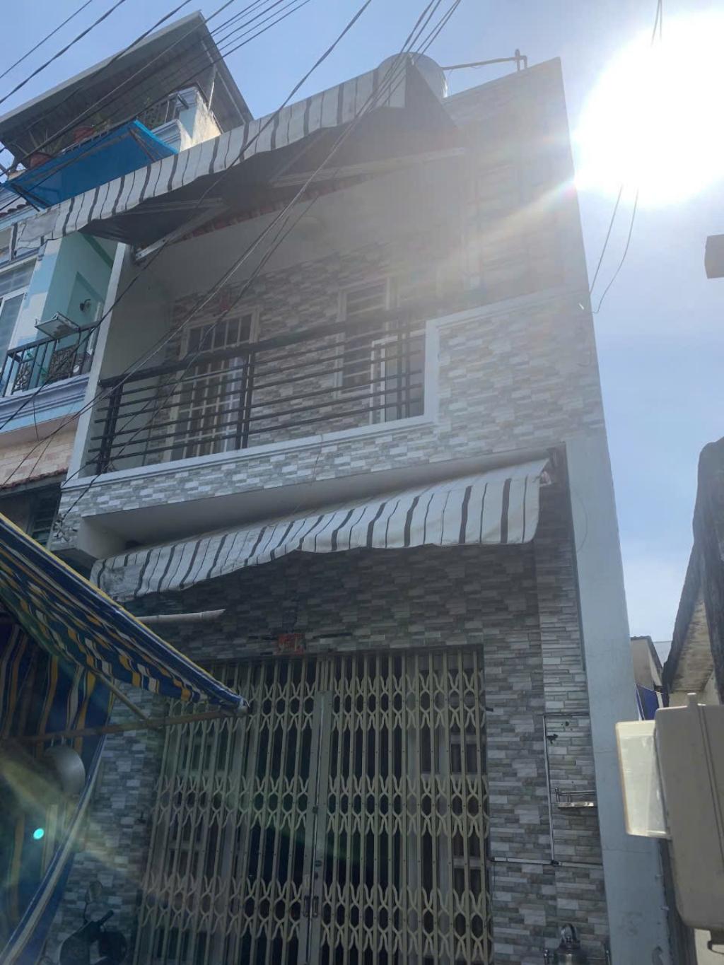 Bán nhà riêng tại Tỉnh Lộ 10, 3,5 tỷ, 50m2, giá ưu đãi