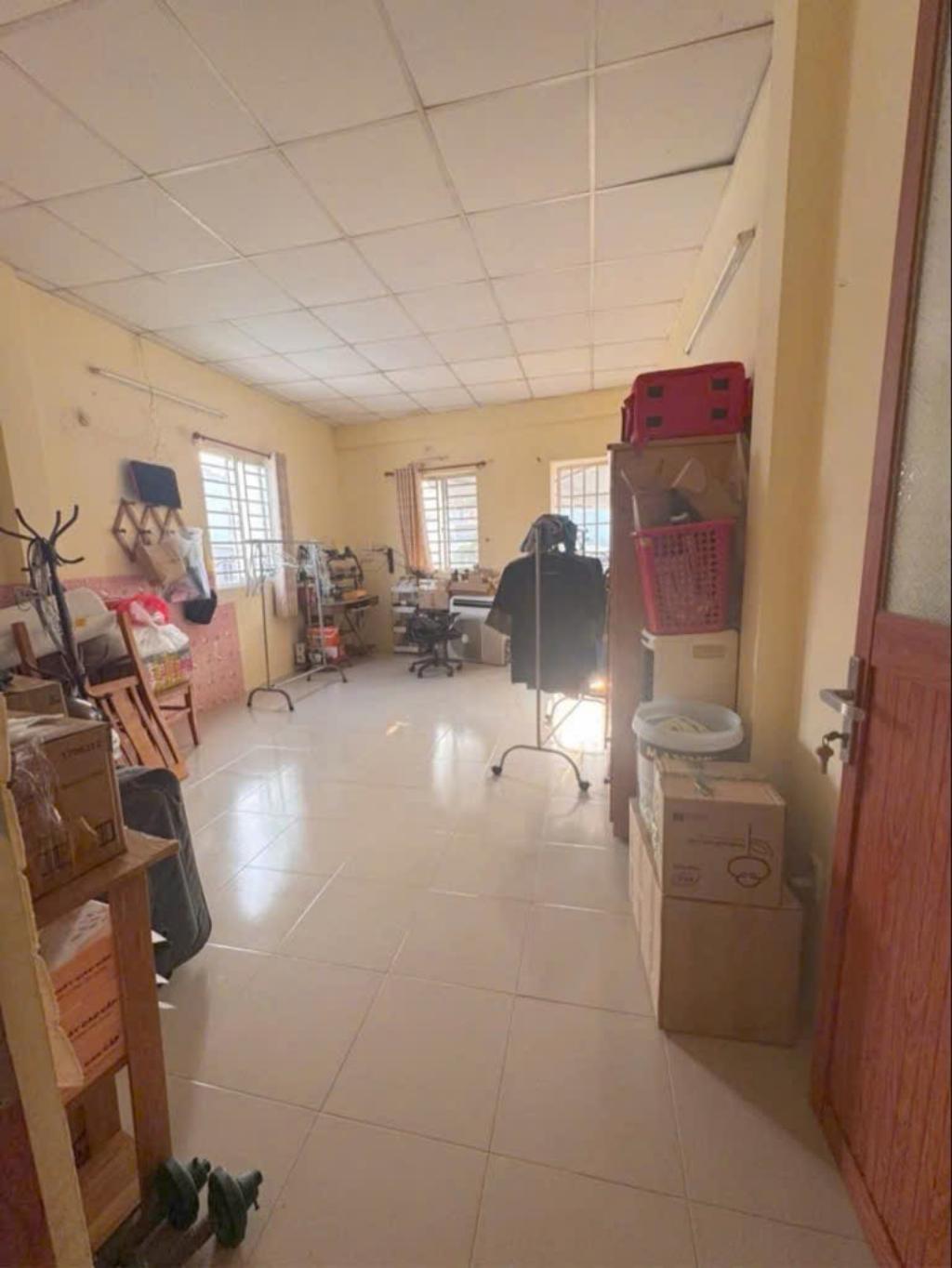 Bán nhà riêng tại Tỉnh Lộ 10, 3,5 tỷ, 50m2, giá ưu đãi