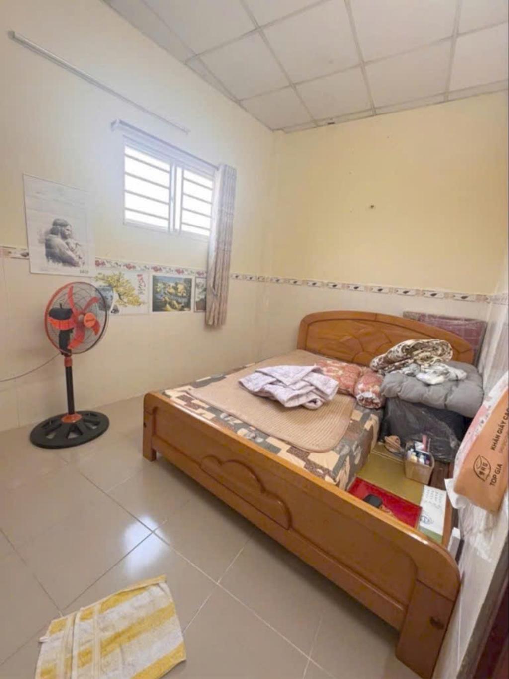 Bán nhà riêng tại Tỉnh Lộ 10, 3,5 tỷ, 50m2, giá ưu đãi