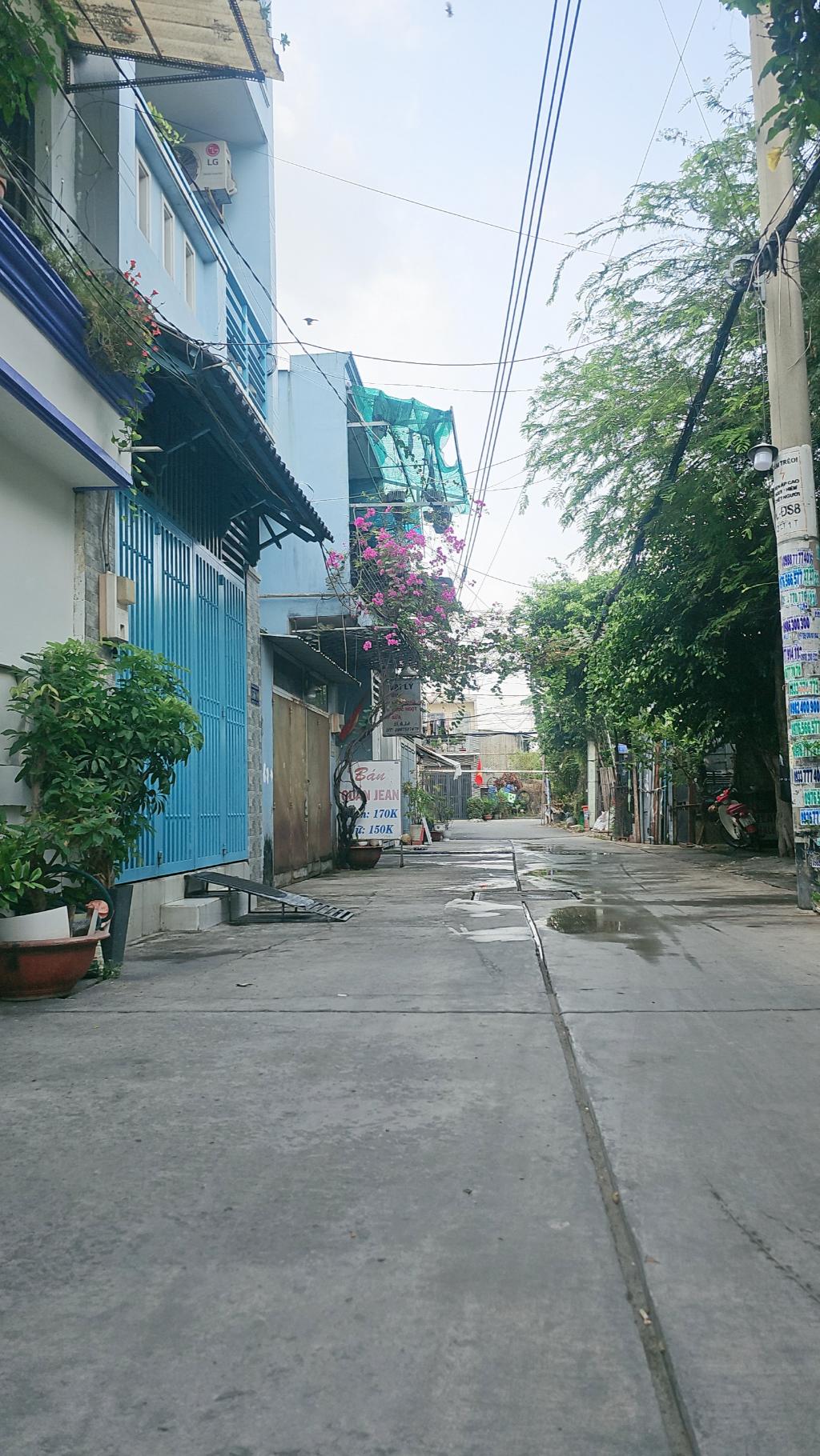 Bán nhà riêng tại Đường 8, Bình Hưng Hòa B, Bình Tân, HCM 3,85 tỷ, 100m2