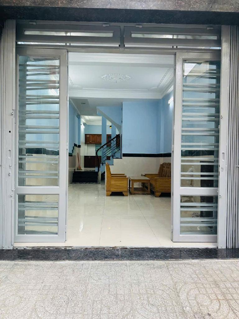 Bán nhà mặt phố Bùi Dương Lịch, 5,7 tỷ, 75m2, 2PN, 3WC ở Bình Tân, HCM