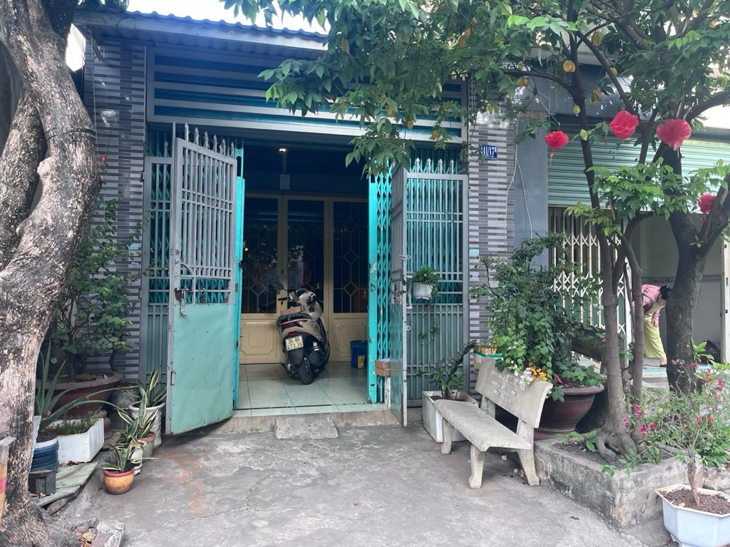 Hàng hiếm tại Chiến Lược, 3,8 tỷ, 60m2, 2PN, 1WC, Bình Tân, HCM