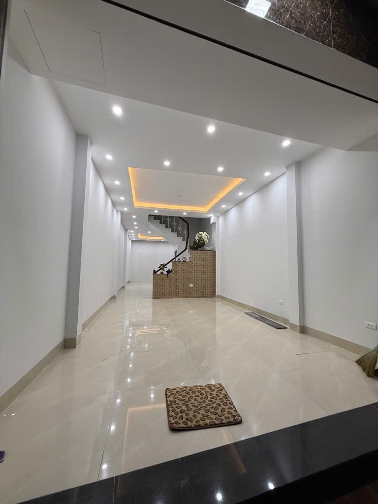 Trần Duy Hưng _90m2_6T_24 tỷ _ô tô đỗ_dòng tiền ổn định