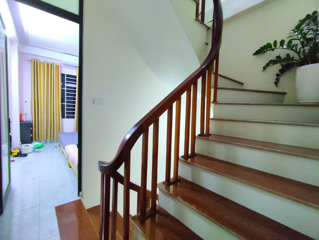 NHÀ ĐỊNH CÔNG THƯỢNG 10M RA OTO, NGÕ THÔNG TRẦN HOÀ, KIM GIANG, BÙI XƯƠNG TRẠCH 35M NHỈNH 6Đ