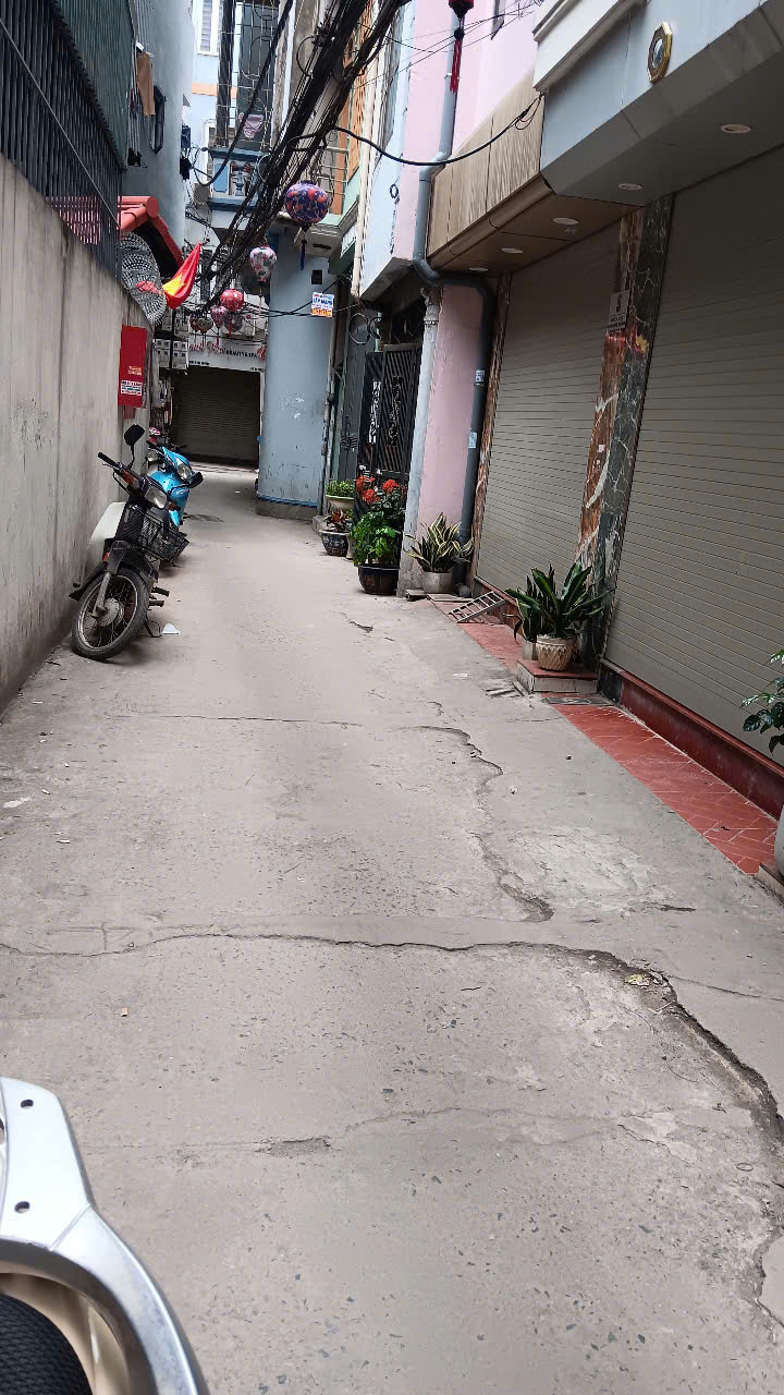 NHÀ ĐỊNH CÔNG THƯỢNG 10M RA OTO, NGÕ THÔNG TRẦN HOÀ, KIM GIANG, BÙI XƯƠNG TRẠCH 35M NHỈNH 6Đ