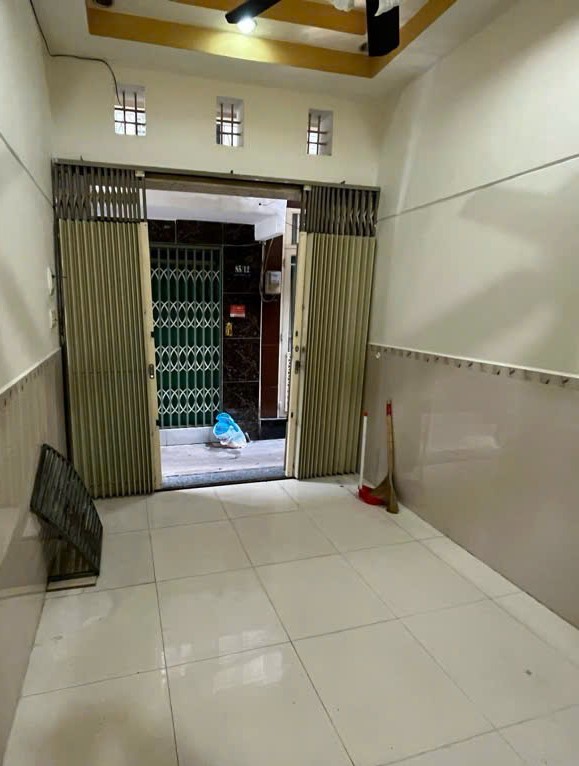 SIÊU HIẾM NHÀ HẺM 21M2 SÁT ĐƯỜNG DƯƠNG BÁ TRẠC P2 Quận 8 GIÁ 2850