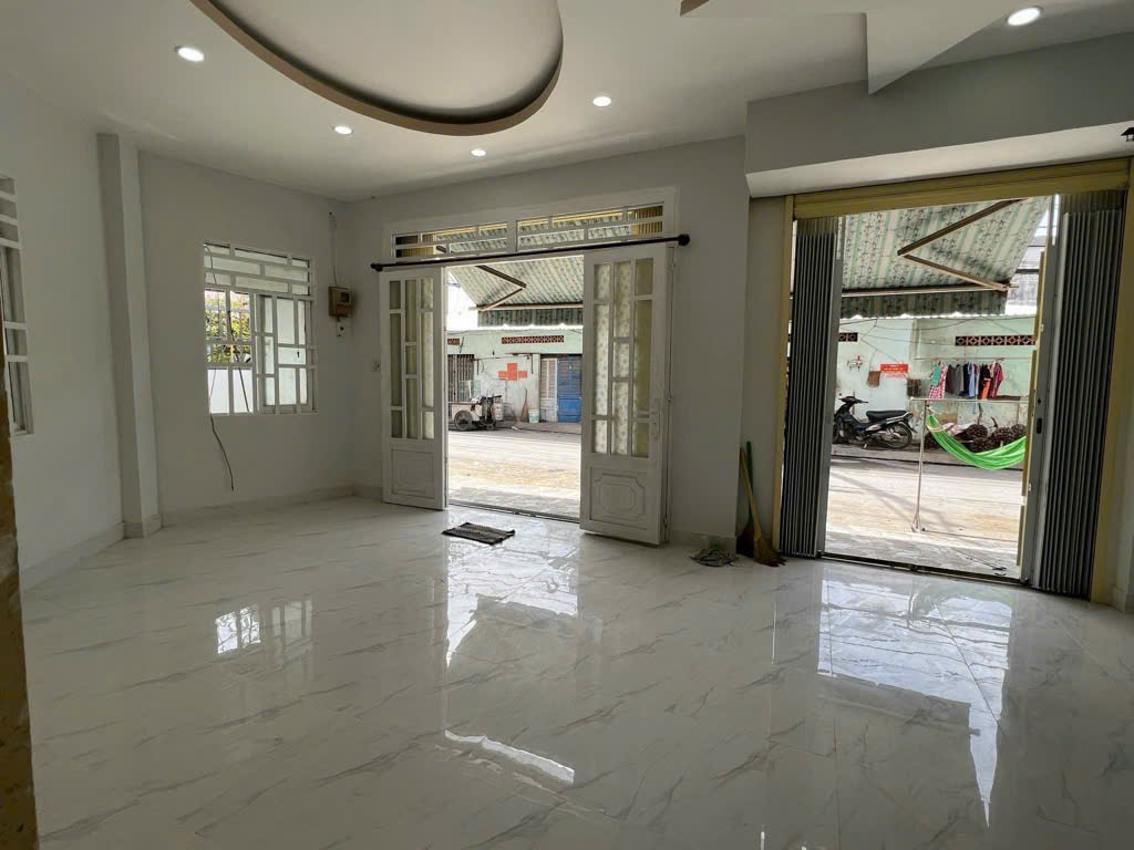 BÁN NHÀ MT NGANG 10M LÝ ĐẠO THÀNH P16 QUẬN 8 GIÁ 6,4 TỶ