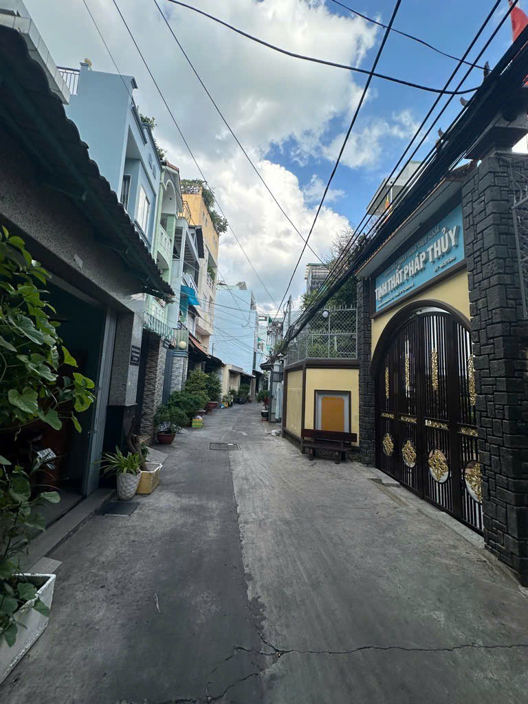 Bán nhà 2 tầng Hẻm 4m 59,3m2 - Dương bá trạc P2Q8 giá 5,3 tỷ
