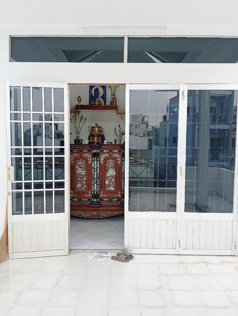 Bán nhà MTKD 3 TẦNG 140M2 Dương bá trạc P2Q8 giá 16 tỷ
