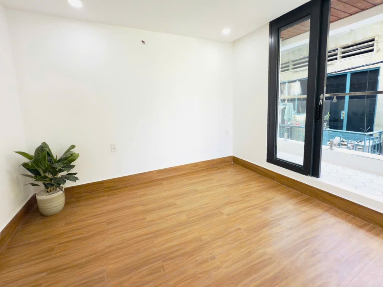 Siêu phẩm nhà 4 tầng đường 16m Hưng Phú giá chỉ 4,66 tỷ