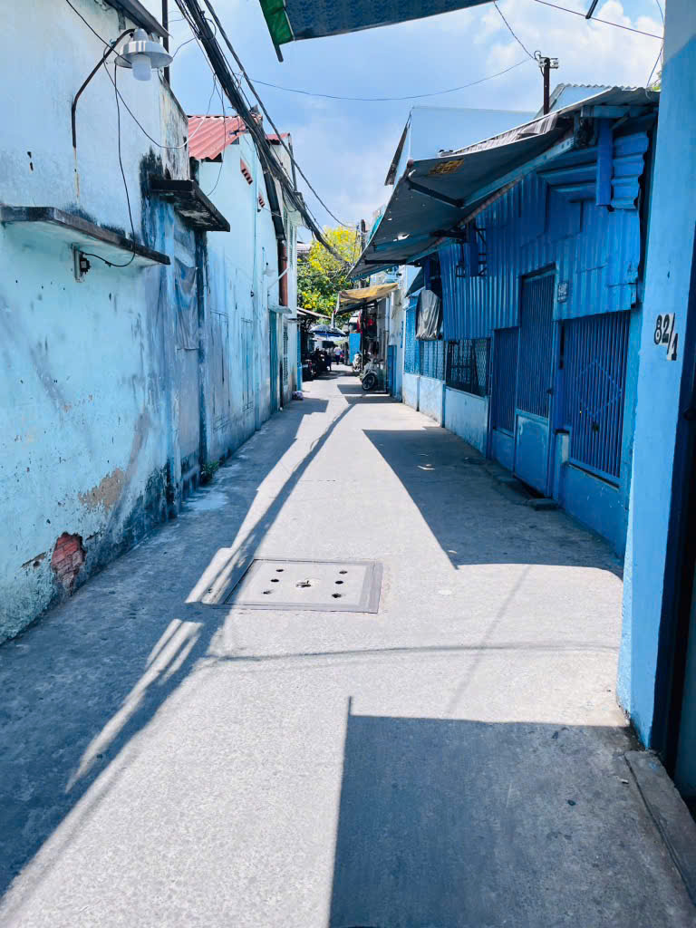 NHỎ XINH LUNG LINH 3 TẦNG HOÀI THANH QUẬN 8 GIÁ 2,38TY