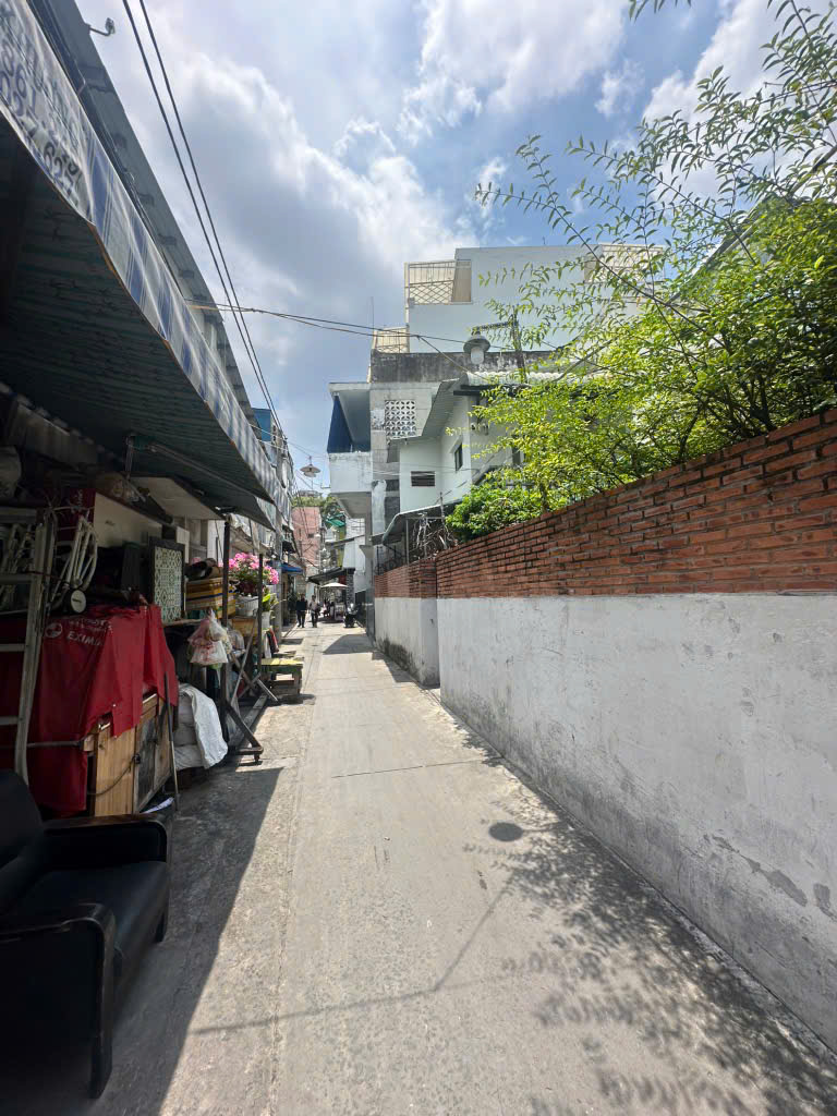 Bán nhà 3 tầng 35m2 Nguyễn Biểu Quận 5 giá 7,5 tỷ còn TL