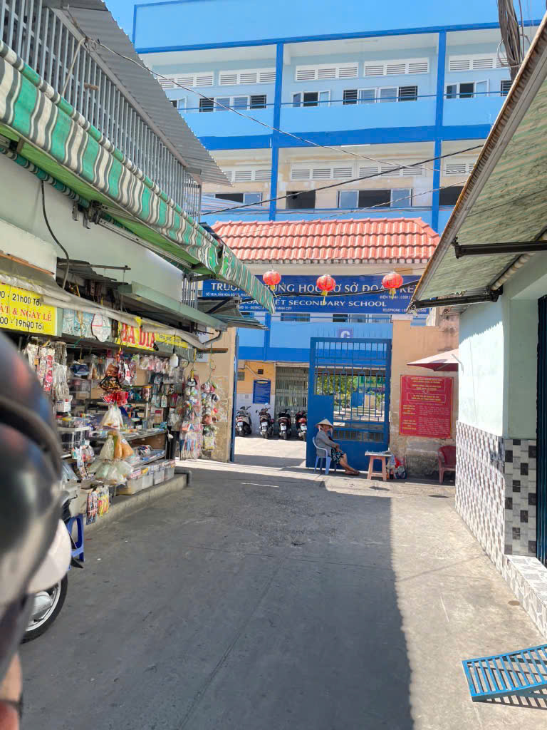 Bán nhà nhỏ Tân Hòa ĐôngQ6 ngang 4 dài 5m giá 2,6T còn TL