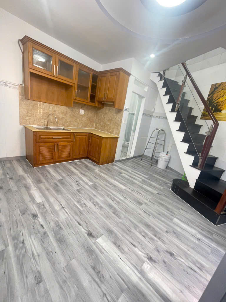 Bán nhà nhỏ Tân Hòa ĐôngQ6 ngang 4 dài 5m giá 2,6T còn TL