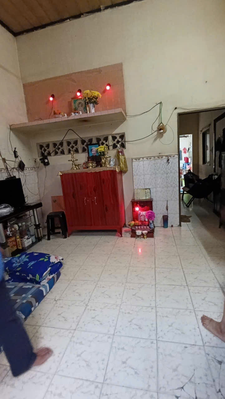 Bán nhà cũ tiện xây mới ngang 6,4mx12m Hoài Thanh Quận 8 giá 4 tỷ nhỉn