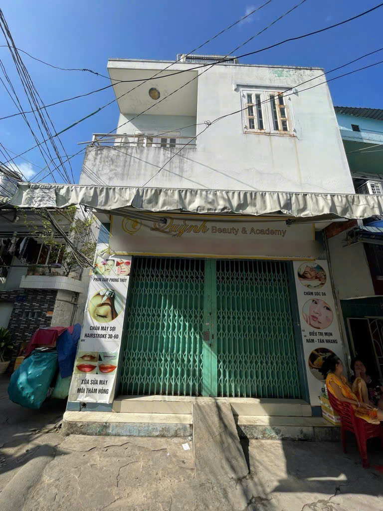 Ngay vòng xoay Phú Lâm, nhà 4,6m x9m đường Bà Hom Q6 giá 4,65 tỷ
