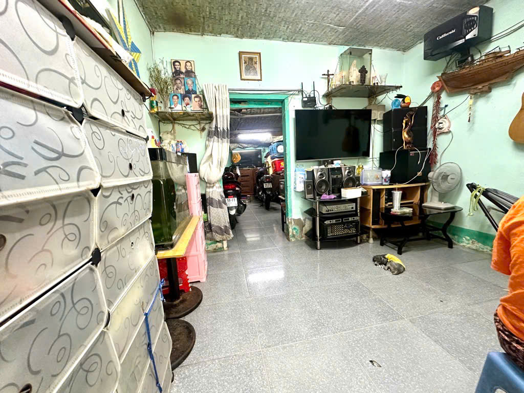 Nhà cũ tiện xây mới, 52m2 Trần Hưng đạo Phường 1 Quận 5 giá 7,4 tỷ còn BỚT