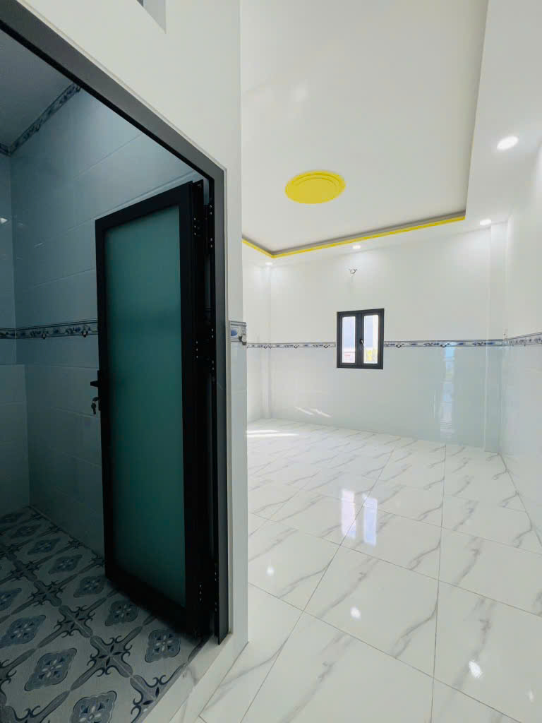 Xe hơi quay đầu, Trần Đại Nghĩa Tân kiên Bình Chánh, 4mx16m nhà BTCT 4 tầng giá tốt