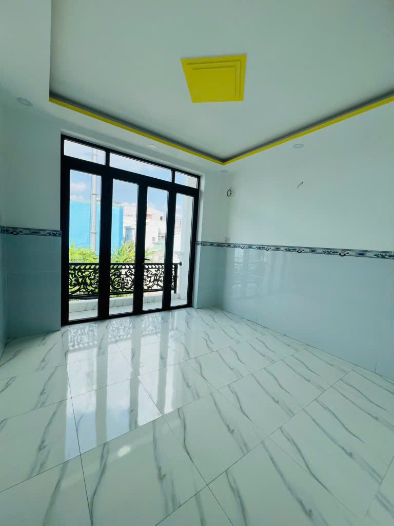 Xe hơi quay đầu, Trần Đại Nghĩa Tân kiên Bình Chánh, 4mx16m nhà BTCT 4 tầng giá tốt