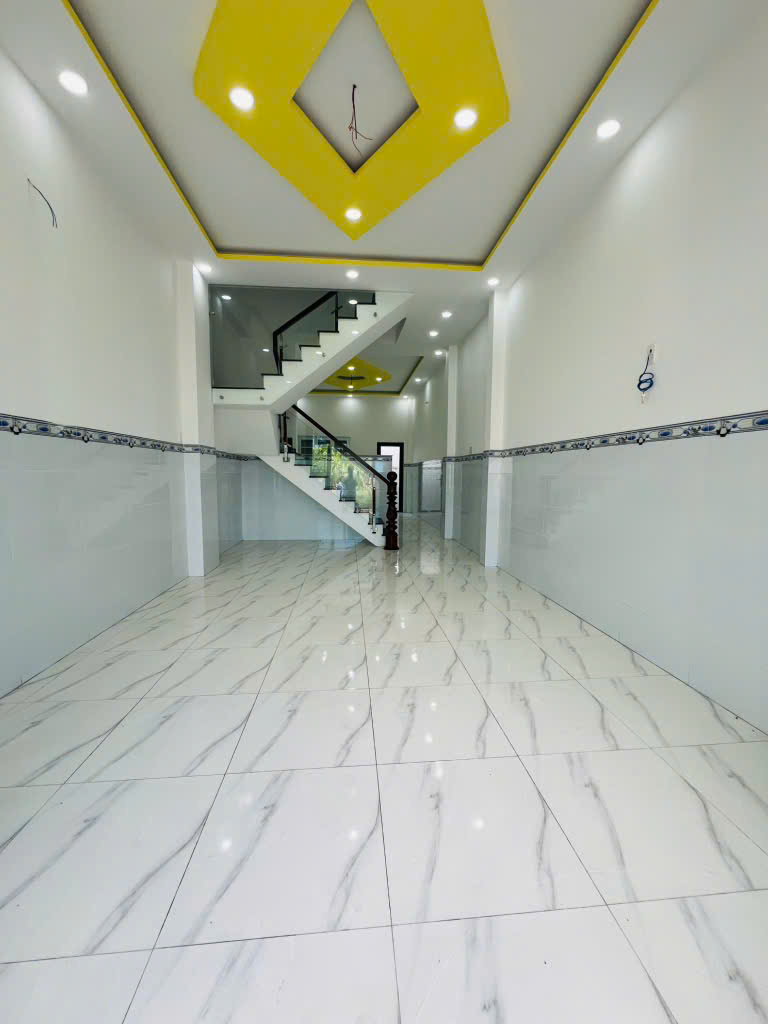 Xe hơi quay đầu, Trần Đại Nghĩa Tân kiên Bình Chánh, 4mx16m nhà BTCT 4 tầng giá tốt