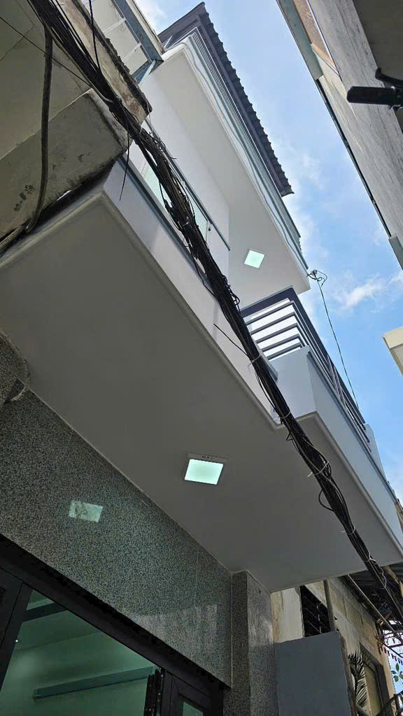 Siêu hiếm ngang 3 dài 6 đường Nguyễn Sỹ Cố Q8 giá chỉ 2,5 tỉ