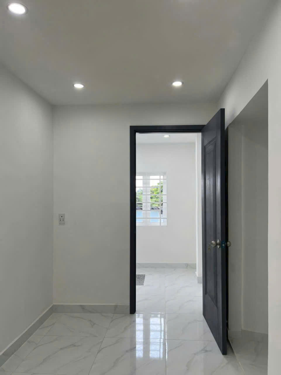 Bán gấp nhà mới 3 tầng Âu dương lân Quận 8 giá chỉ 2,38 tỷ