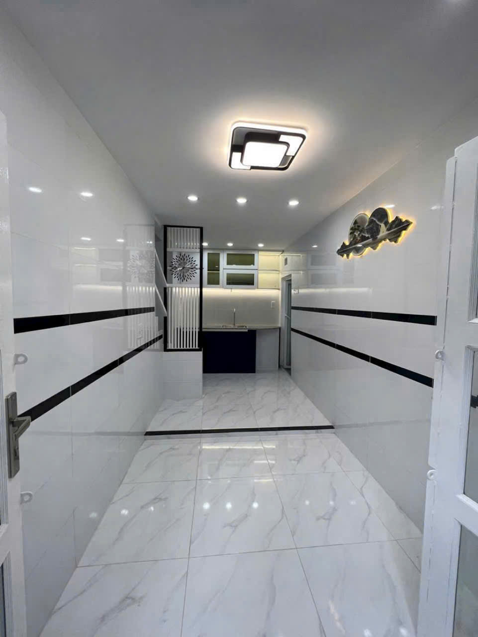 Bán gấp nhà mới 3 tầng Âu dương lân Quận 8 giá chỉ 2,38 tỷ