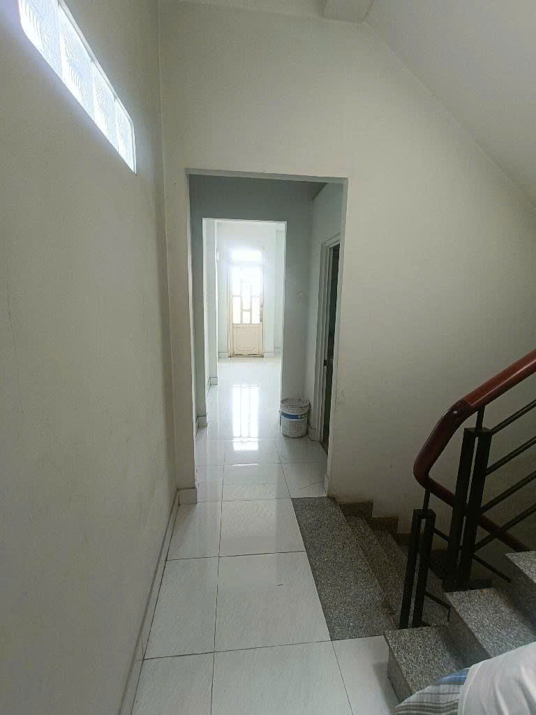 Bán gấp nhà MT (4x20)m  nguyễn văn luông Quận 6  giá tốt