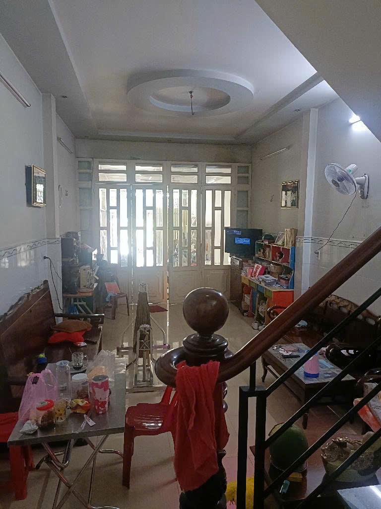 Bán gấp nhà MT (4x20)m  nguyễn văn luông Quận 6  giá tốt