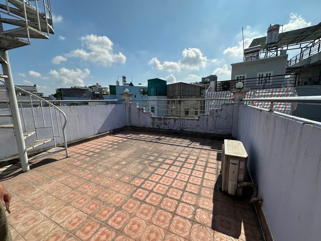 Bán nhà 4 tầng giáp Hậu Giang Quận 6 giá 5,6 tỷ