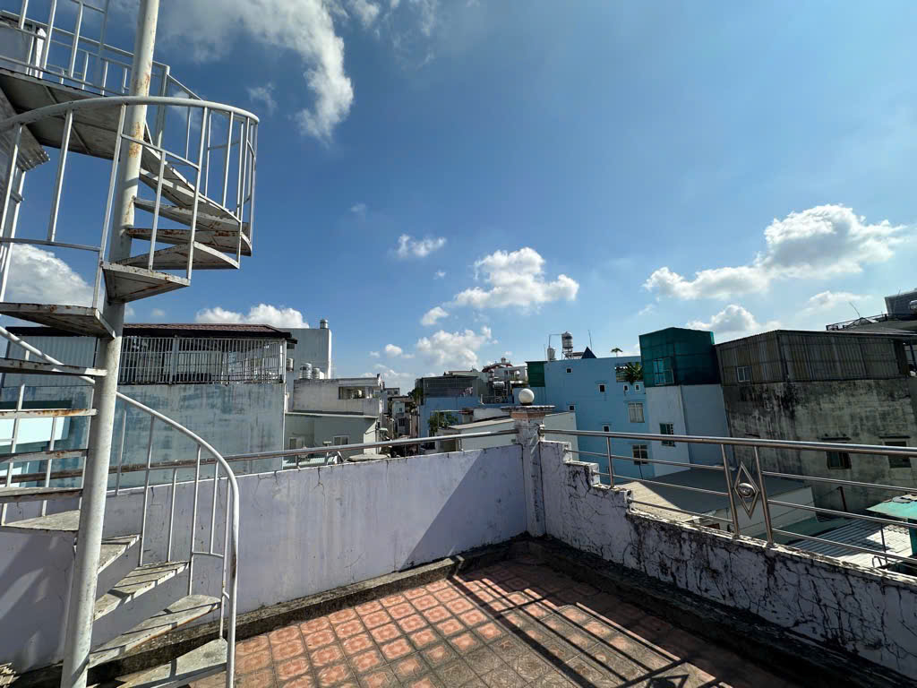 Bán nhà 4 tầng giáp Hậu Giang Quận 6 giá 5,6 tỷ