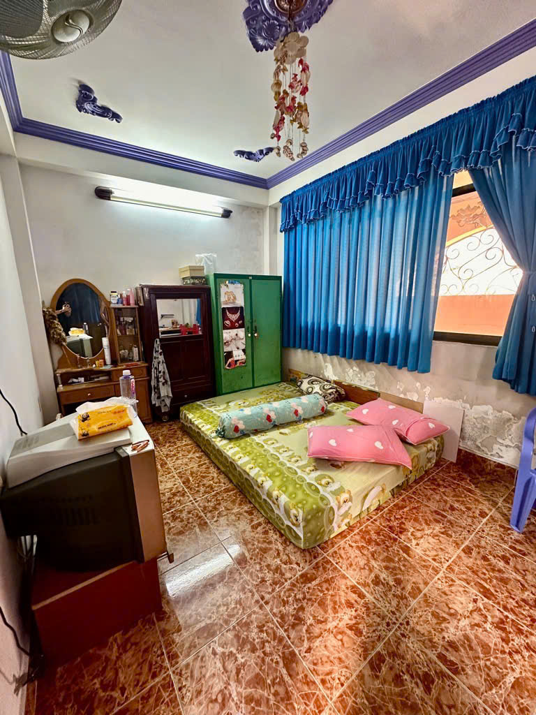 Bán nhà 4 tầng giáp Hậu Giang Quận 6 giá 5,6 tỷ