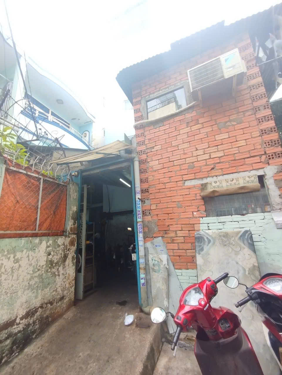 Bán gấp nhà nát tiện xây mới 76m2 Liên tỉnh 5 Quận 8 giá 4.5ti còn TL