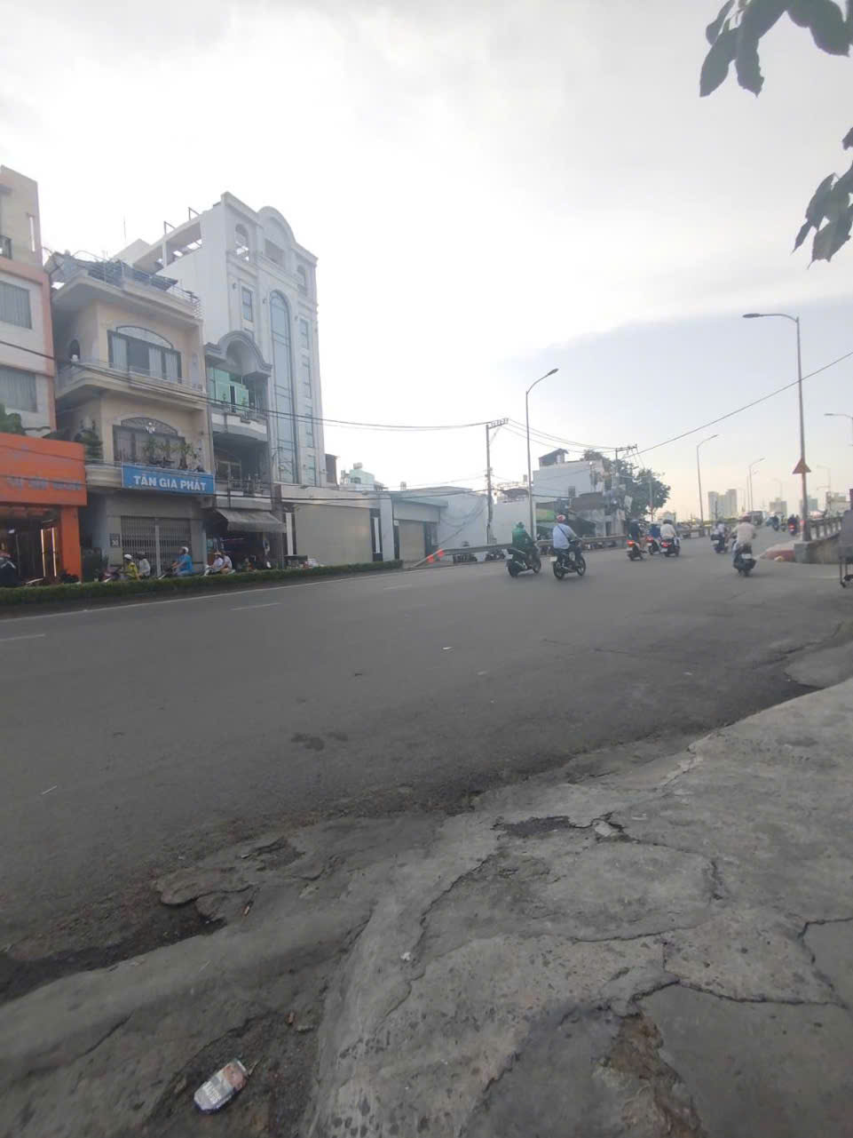 Bán gấp nhà nát tiện xây mới 76m2 Liên tỉnh 5 Quận 8 giá 4.5ti còn TL