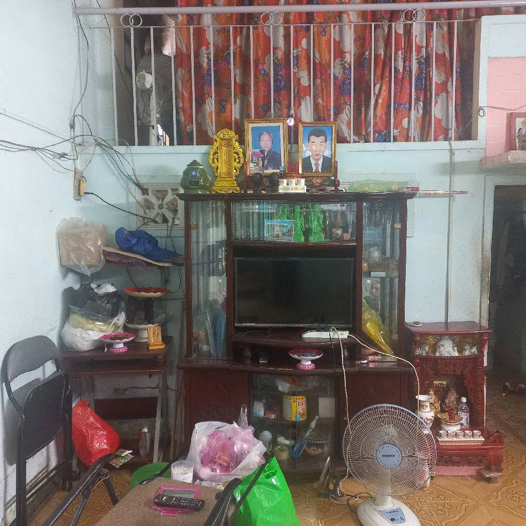 Bán gấp nhà cấp 4 Lương văn can P15Q8 45m2 giá 2,8 tỉ