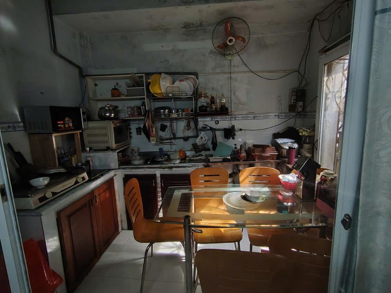 NHỎ NHỎ XINH XINH NHƯ HỒNG TỶ, CHỈ CÓ 2 TỶ NHỈN LÀ CÓ NHÀ QUẬN 8