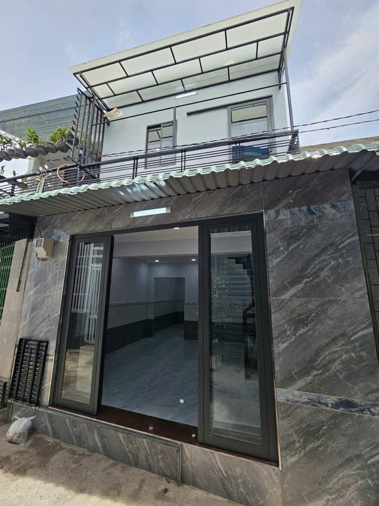 Xách vali vào ở ngay - 40m2 Huỳnh tấn phát Quận 7 giá 3,79 tỉ