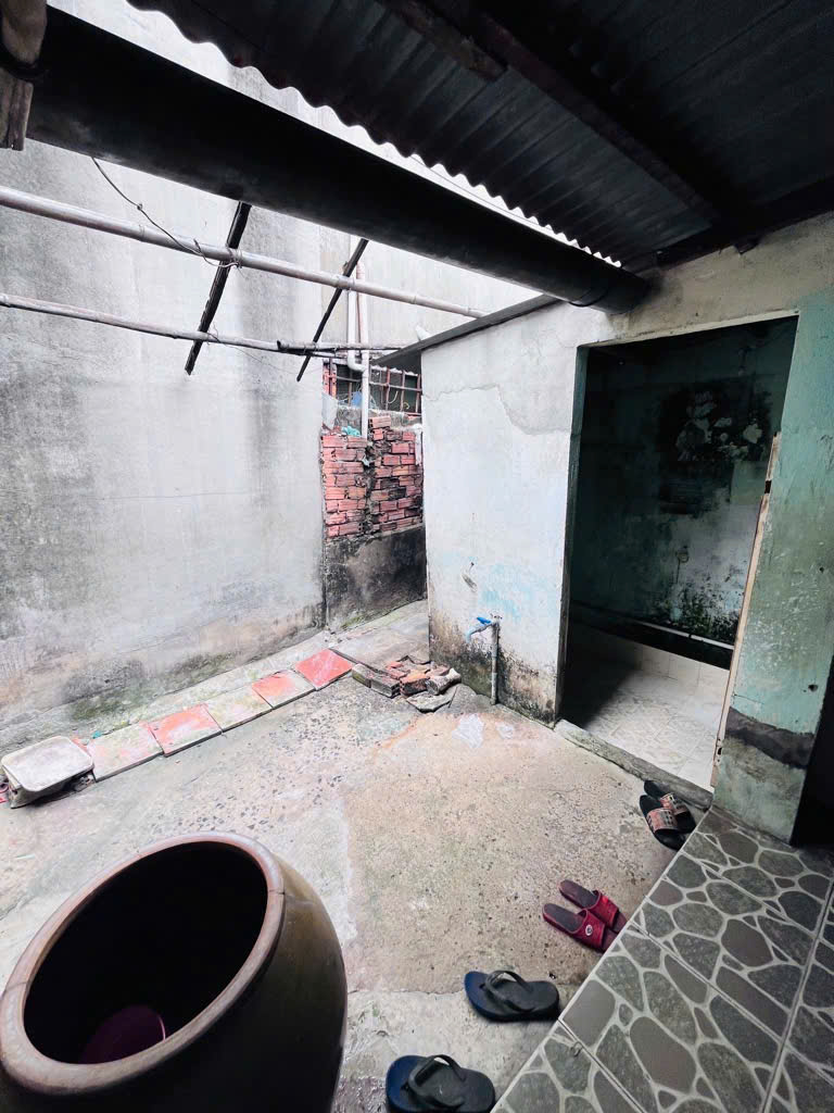 Nhà cũ tiện xây mới 94m2 Phạm thế hiển Phường 4 quận 8 giá 7.2 tỉ còn TL