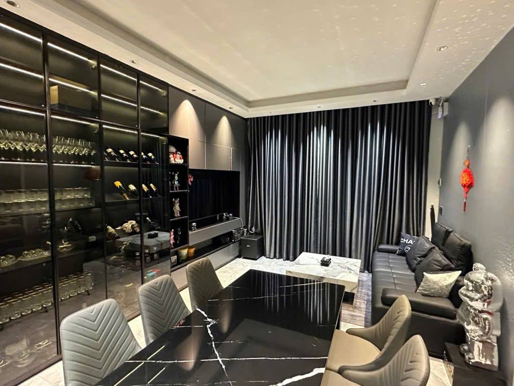 Nội thất sang xịn mịn (4x10)m 3 tầng đúc kiên cố Tân Mỹ Quận 7 giá 7 tỉ nhỉn