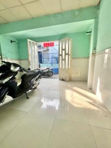 Bán nhà hẻm ba gác ngang 4,8m Bình Đông P15Q8 nhỉn 4 tỉ