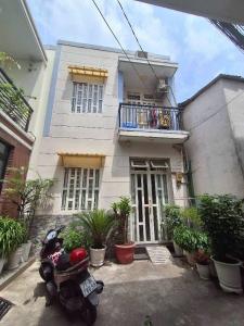 Bán gấ.p nhà ngang KHỦNG 7.3m Trần xuân soạn Q7 giá 3.6 tỷ