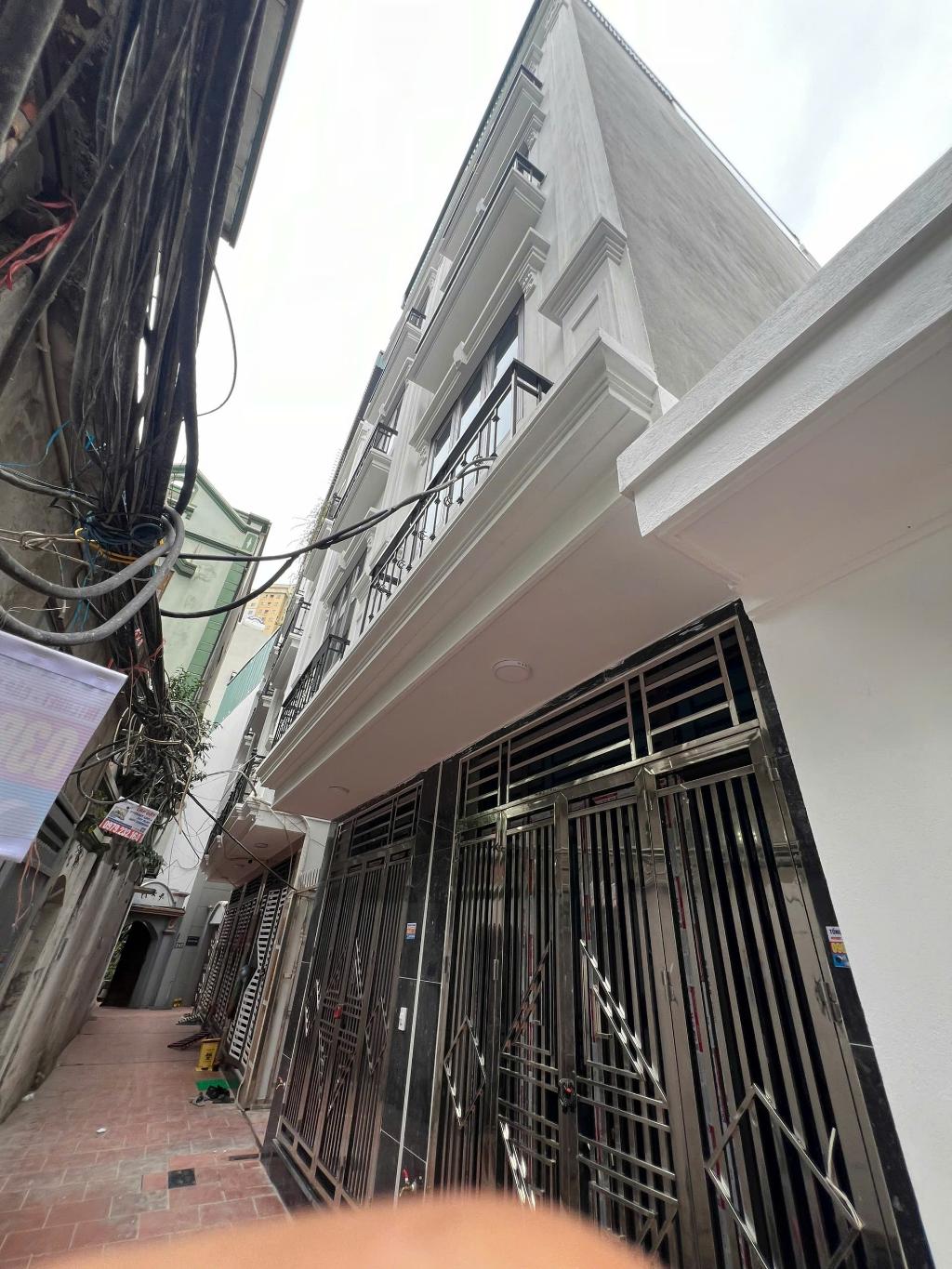 BÁN NHÀ 5 TẦNG NGUYỄN TRỰC, HUYỀN KỲ, HÀ ĐÔNG